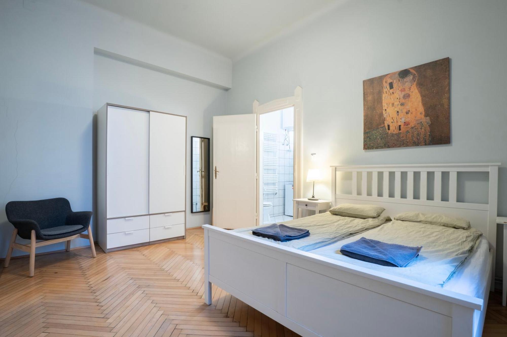 Super Comfort Apartment With 3 Rooms Next To Opera ブダペスト エクステリア 写真
